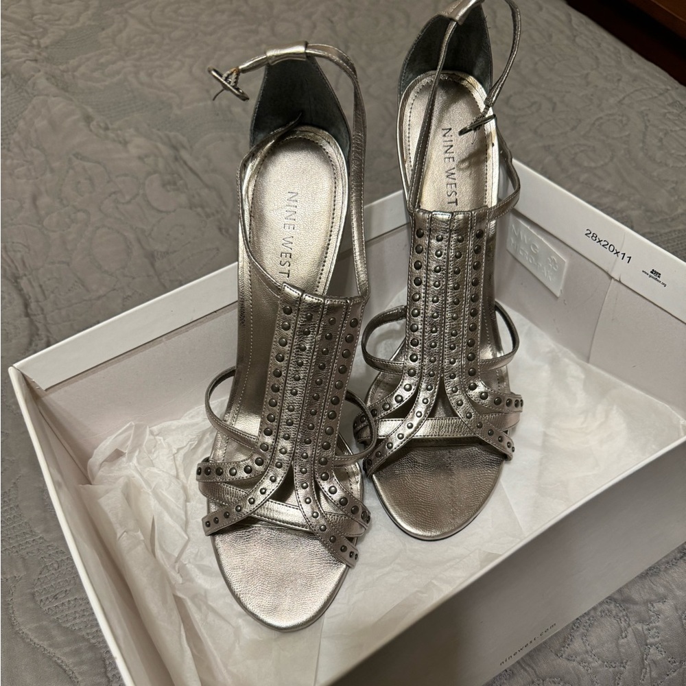 Nine West Gunmetal strap heels